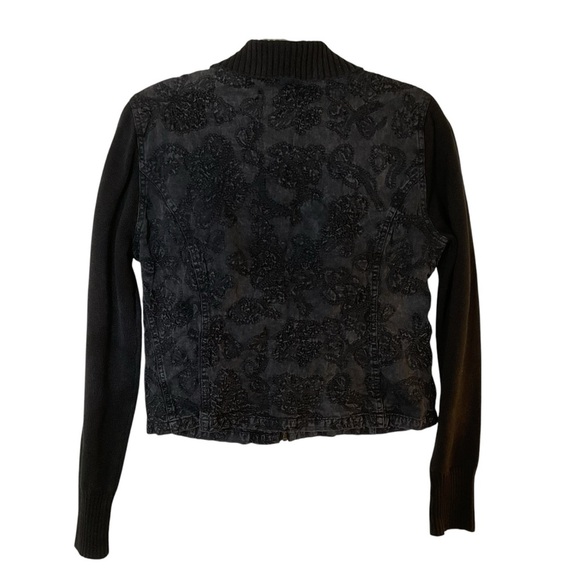 Chico’s Women’s Black Textured Denim Body With Sweater Sleeves Jacket.  Sz 1 (8) - Picture 2 of 5
